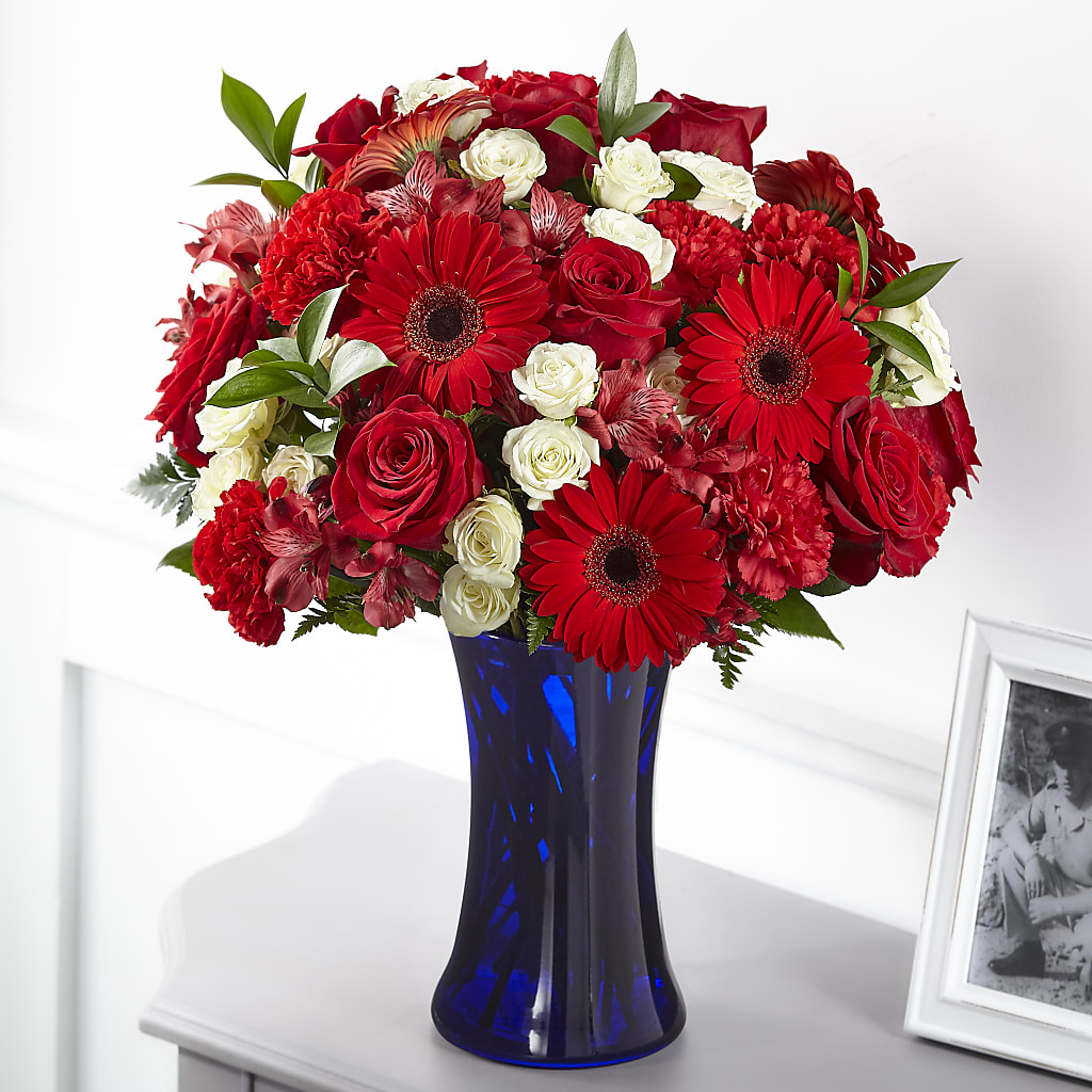 Hearts Embrace Bouquet – The Rose Boutique, San Antonio TX