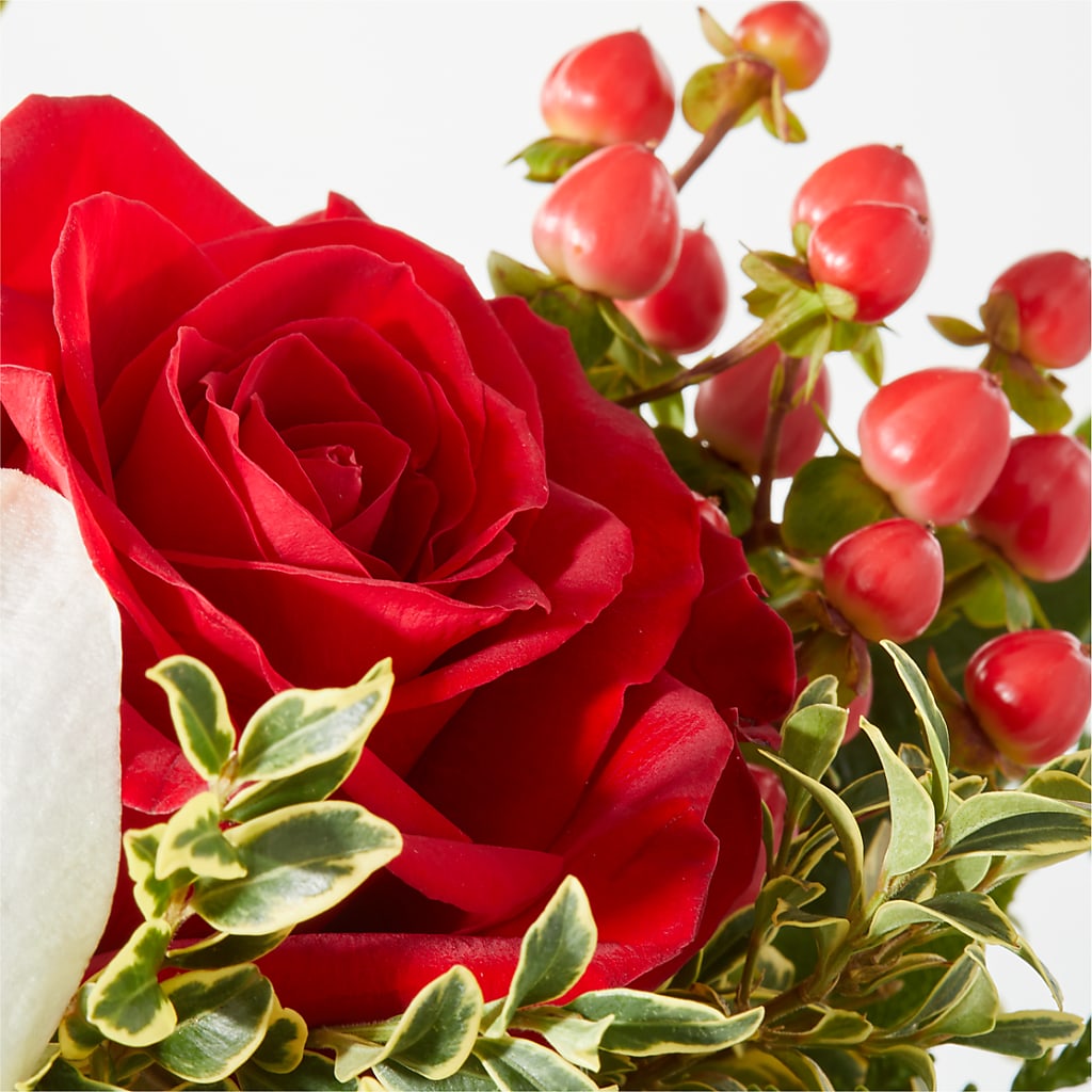 Snowy Wonderland Bouquet –  The Rose Boutique, San Antonio TX