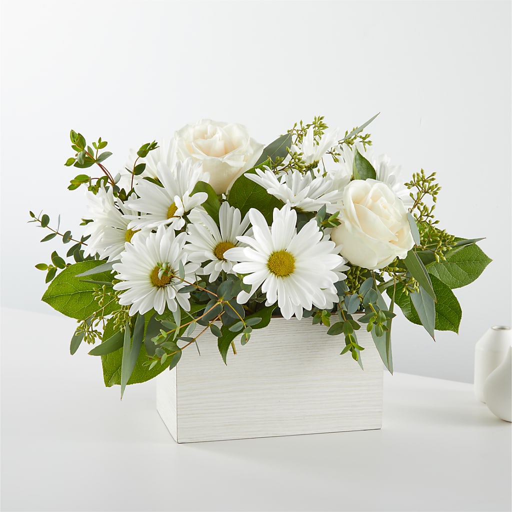 Fresh Linen Box Bouquet –  The Rose Boutique, San Antonio TX