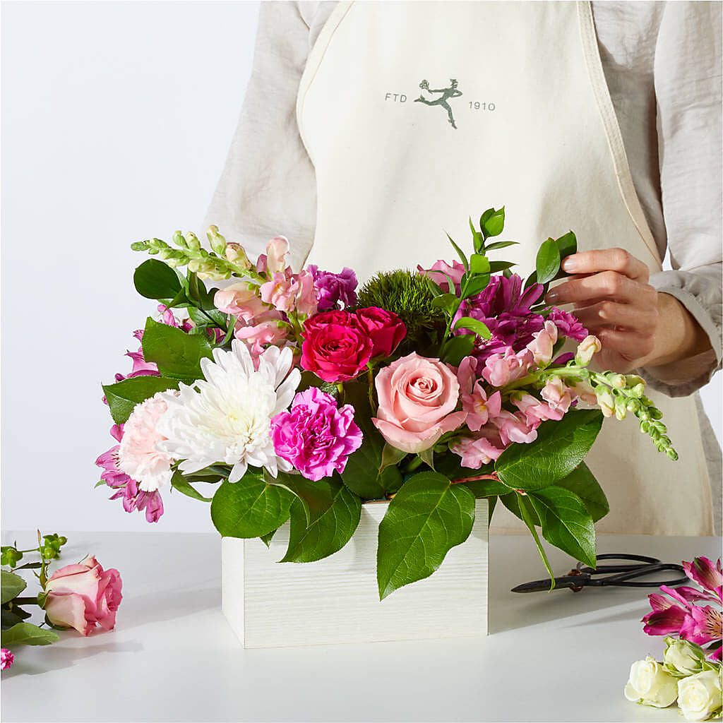 Sweetberry Box – A Florist Original –  The Rose Boutique, San Antonio TX