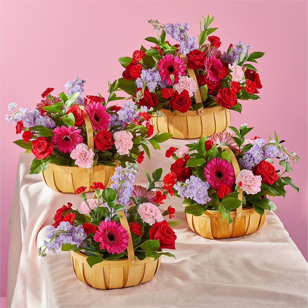 Pink Picnic Basket –  The Rose Boutique, San Antonio TX